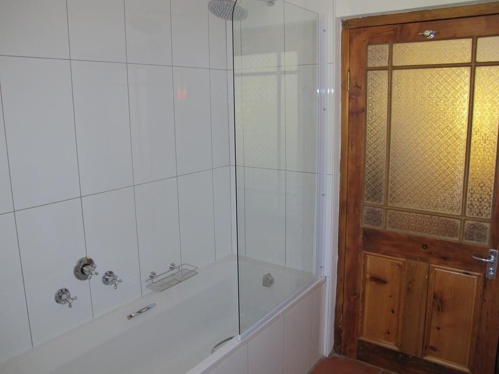 Olyfenhuis Wellington Værelse billede
